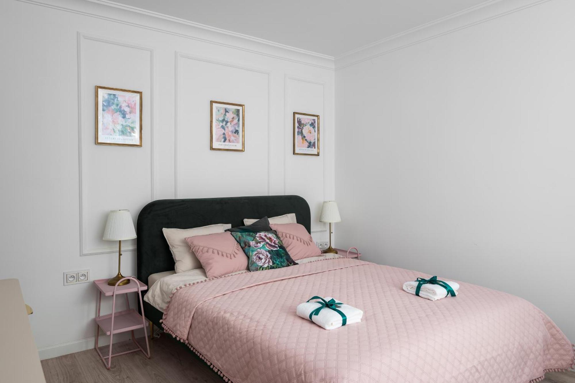 Lovely Downtown Studio At Most Lively Hoza Street, Discover Warsaw On Foot Екстер'єр фото